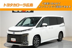 トヨタ ヴォクシーHEV S-Z