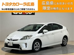 トヨタ プリウス S