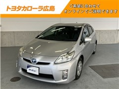 トヨタ プリウス S