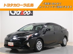 トヨタ プリウス Sセーフティプラス 4WD