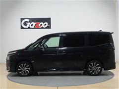 ヴォクシーHEV S-Z