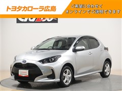 トヨタ　ヤリスHEV G 4WD