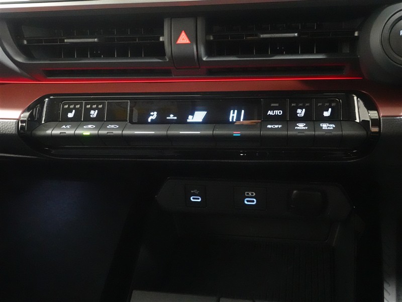 プリウス Z（364018886537）の中古車 | トヨタ認定中古車 | トヨタ