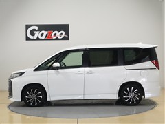 ノアHEV S-Z