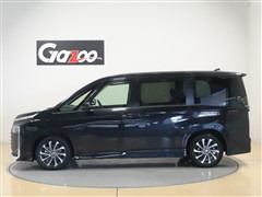 ヴォクシーHEV S-Z