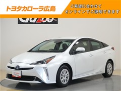 トヨタ プリウス Sセーフティプラス2