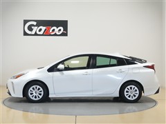 プリウス Sセーフティプラス2