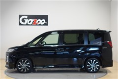 ノアHEV S-Z
