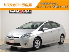 トヨタ プリウス S