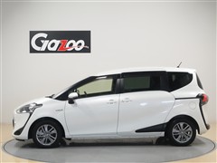 シエンタHEV G クエロ