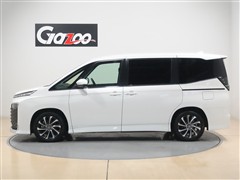 ヴォクシーHEV S-Z