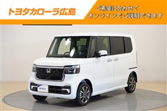 ホンダ N-BOX カスタム 4WD