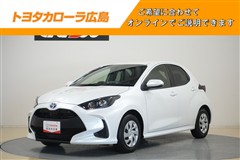 トヨタ ヤリスHEV X