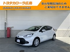 トヨタ アクア X