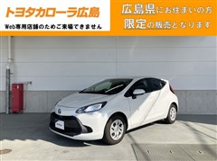 トヨタ アクア X