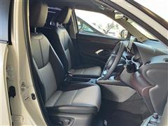 ヤリスクロス HV Z