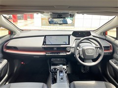 プリウスPHV Z