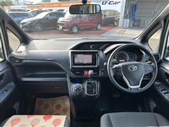 ノア Xディライトプラス