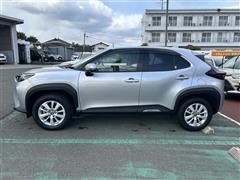 ヤリスクロス ハイブリッド G