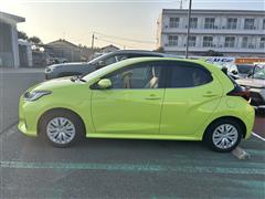 ヤリス ハイブリッド Z