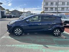 アクア S スタイルブラック