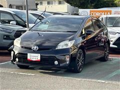 トヨタ プリウス S