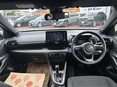 ヤリス ハイブリッド Z