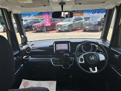 N-BOX カスタムG Lパッケージ