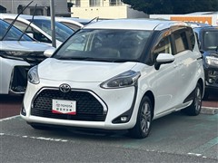 トヨタ シエンタG Cuero