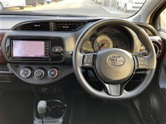 ヴィッツ ジュエラ