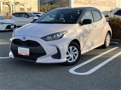 ヤリス ハイブリッド G