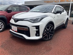 C-HR S GRスポーツ
