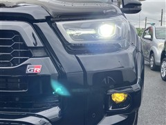 ハイラックス Z GRスポーツ