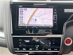 フィット HV Lホンダセンシング