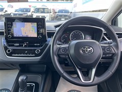 カローラツーリング HV S