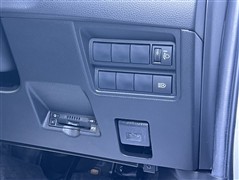 ヤリスクロス G