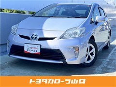 トヨタ プリウス S