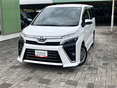 トヨタ ヴォクシー ハイブリッド ZS