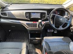 オデッセイ アブソルート