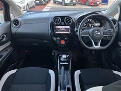 ノート E-パワー X Vセレクション