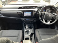 ハイラックス Z