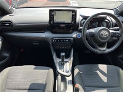 ヤリス ハイブリッド Z