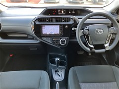 アクア S スタイルブラック