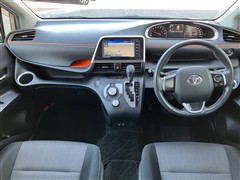 シエンタ ファンベース G