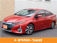 トヨタ プリウスPHEV A