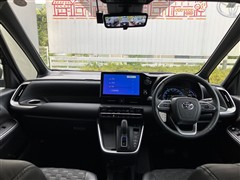 ヴォクシー ハイブリッド S-Z
