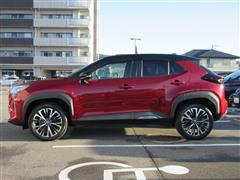 ヤリスクロス HV Z