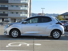 ヤリス ハイブリッド G