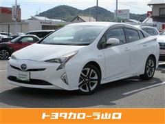 トヨタ プリウス A プレミアムツーリング
