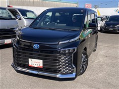 トヨタ　ヴォクシーHEV S-Z